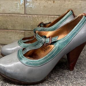 Fossil T Strap Shoes Size 7.5 Heels